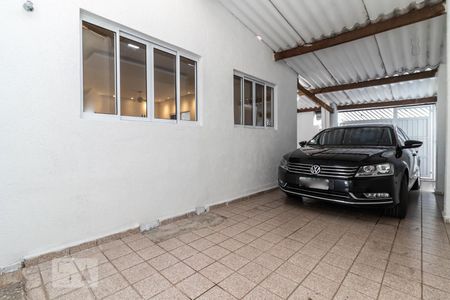 Casa para alugar com 80m², 2 quartos e 2 vagas