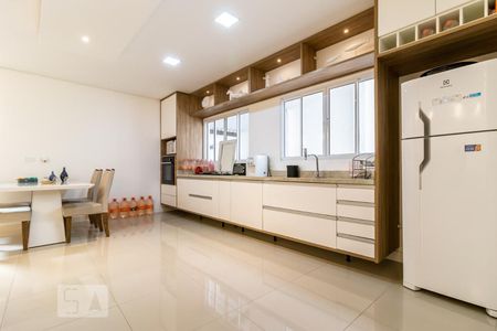 Casa para alugar com 80m², 2 quartos e 2 vagas Casa para alugar com 80m², 2 quartos e 2 vagasCozinha