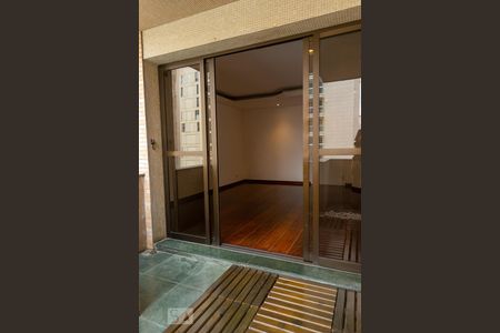 Apartamento para alugar com 130m², 3 quartos e 2 vagasVaranda da Sala