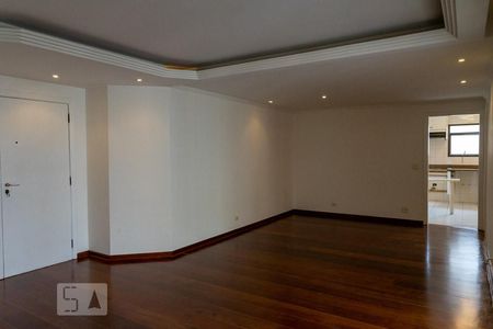 Apartamento para alugar com 130m², 3 quartos e 2 vagasSala