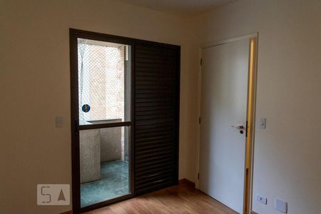 Apartamento para alugar com 130m², 3 quartos e 2 vagasQuarto 2
