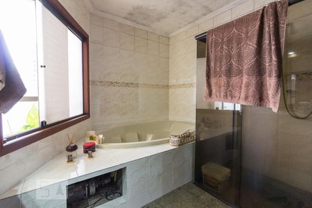 Casa para alugar com 545m², 5 quartos e 6 vagasBanheiro Suite 4