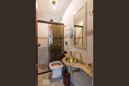 Casa para alugar com 545m², 5 quartos e 6 vagasBanheiro