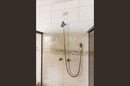 Casa para alugar com 545m², 5 quartos e 6 vagasBanheiro Suite 4