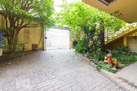 Casa para alugar com 545m², 5 quartos e 6 vagasGaragem