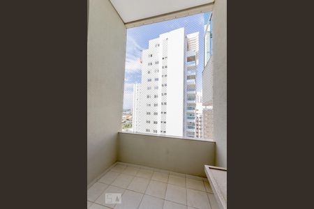 Apartamento para alugar com 105m², 3 quartos e 2 vagas Apartamento para alugar com 105m², 3 quartos e 2 vagasSacada