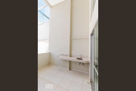 Sacada de apartamento para alugar com 3 quartos, 105m² em Jardim Goiás, Goiânia