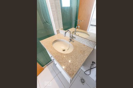 Apartamento para alugar com 105m², 3 quartos e 2 vagas Apartamento para alugar com 105m², 3 quartos e 2 vagasBanheiro do quarto 1