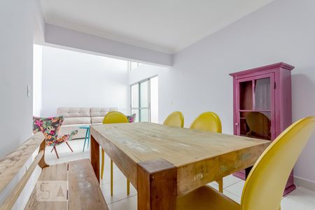 Sala de apartamento para alugar com 3 quartos, 105m² em Jardim Goiás, Goiânia