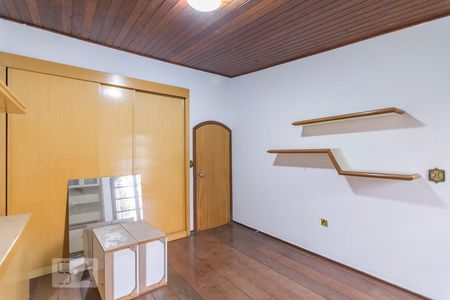 Quarto 2 de casa à venda com 3 quartos, 350m² em Vila Bastos, Santo André
