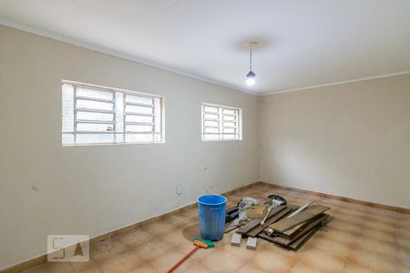 Casa à venda com 350m², 3 quartos e 3 vagas Casa à venda com 350m², 3 quartos e 3 vagasQuarto de Serviço