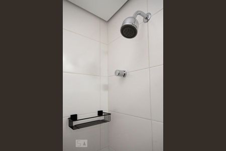 Banheiro de kitnet/studio para alugar com 1 quarto, 35m² em Santa Efigênia, São Paulo