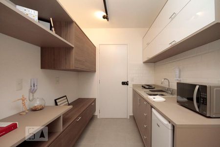 Cozinha de kitnet/studio para alugar com 1 quarto, 35m² em Santa Efigênia, São Paulo