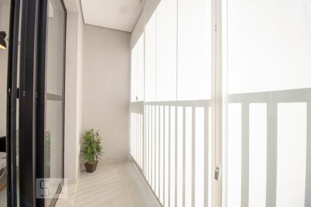 Studio para alugar com 35m², 1 quarto e sem vaga Studio para alugar com 35m², 1 quarto e sem vagaVaranda