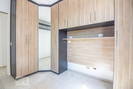 Quarto 2 de apartamento para alugar com 2 quartos, 54m² em Jaguaré, São Paulo
