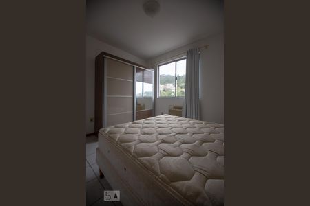 Apartamento para alugar com 75m², 2 quartos e 1 vaga Apartamento para alugar com 75m², 2 quartos e 1 vagaQuarto