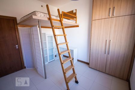 Quarto de apartamento à venda com 1 quarto, 50m² em Pe Pequeno, Niterói