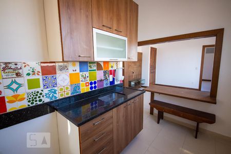 Cozinha de apartamento à venda com 1 quarto, 50m² em Pe Pequeno, Niterói