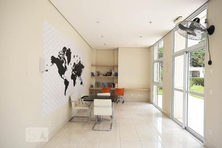 Apartamento à venda com 51m², 2 quartos e 1 vagaSala de reunião