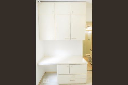 Apartamento à venda com 74m², 2 quartos e 1 vagaSuíte 1