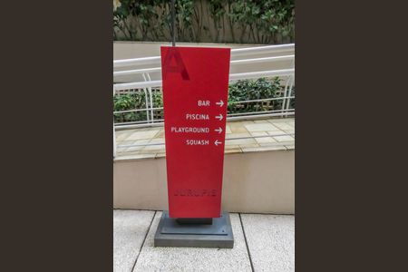 Apartamento à venda com 74m², 2 quartos e 1 vagaÁrea comum