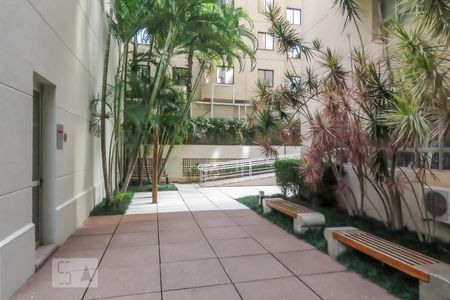 Apartamento à venda com 74m², 2 quartos e 1 vagaÁrea comum