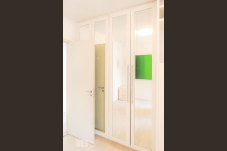 Apartamento à venda com 74m², 2 quartos e 1 vagaSuíte 2