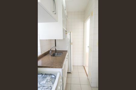 Apartamento à venda com 74m², 2 quartos e 1 vagaCozinha 