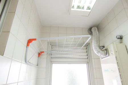 Apartamento à venda com 74m², 2 quartos e 1 vagaÁrea de serviço 