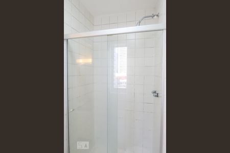 Apartamento à venda com 74m², 2 quartos e 1 vagaBanheiro suíte 2