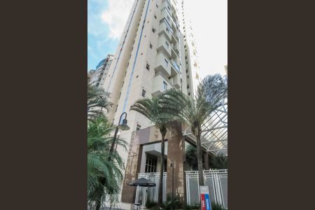 Apartamento à venda com 74m², 2 quartos e 1 vagaFachada 