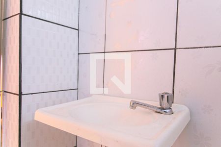 Banheiro de casa para alugar com 1 quarto, 30m² em Cidade Mãe do Céu, São Paulo