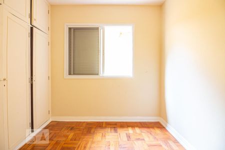 Quarto 1 de casa à venda com 4 quartos, 300m² em Parque Continental, São Paulo