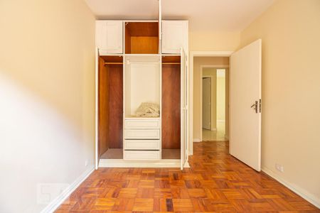 Casa à venda com 300m², 4 quartos e 4 vagas Casa à venda com 300m², 4 quartos e 4 vagasQuarto 3