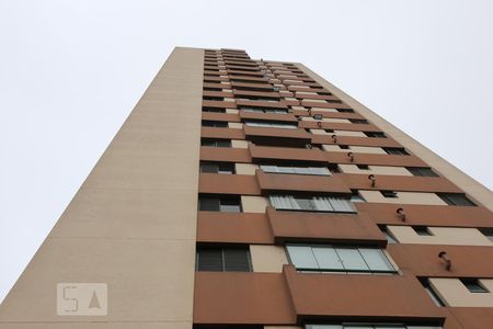 Apartamento à venda com 70m², 2 quartos e 2 vagasfachada