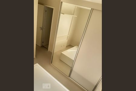 Apartamento à venda com 64m², 2 quartos e 1 vaga Apartamento à venda com 64m², 2 quartos e 1 vagaSuíte