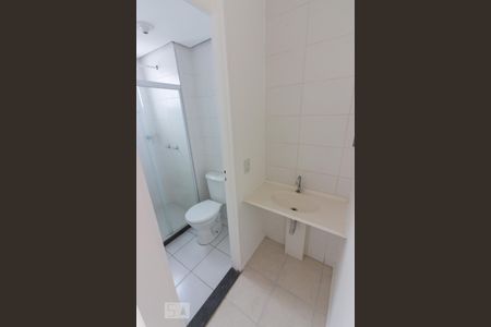 Banheiro de apartamento para alugar com 2 quartos, 50m² em Anil, Rio de Janeiro