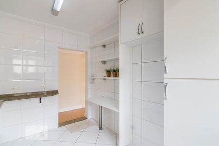 Apartamento à venda com 75m², 3 quartos e 2 vagasCozinha
