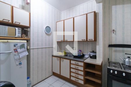 Apartamento à venda com 38m², 1 quarto e sem vaga Apartamento à venda com 38m², 1 quarto e sem vagaCozinha e Área de Serviço