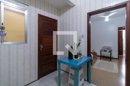 Apartamento à venda com 38m², 1 quarto e sem vaga Apartamento à venda com 38m², 1 quarto e sem vagaCozinha e Área de Serviço