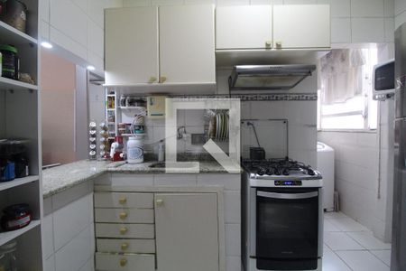 Apartamento à venda com 52m², 2 quartos e sem vagaCozinha e Área de Serviço