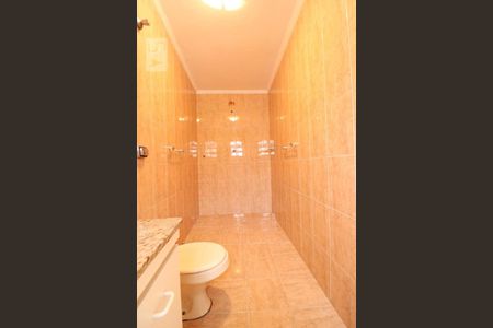 Banheiro - Quarto 1 de casa para alugar com 3 quartos, 240m² em Jardim Maria Rosa, Taboão da Serra