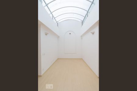 Casa de condomínio à venda com 433m², 4 quartos e 5 vagasHall Íntimo