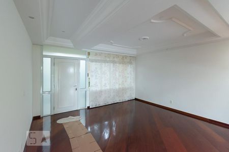 Casa de condomínio à venda com 433m², 4 quartos e 5 vagasSala