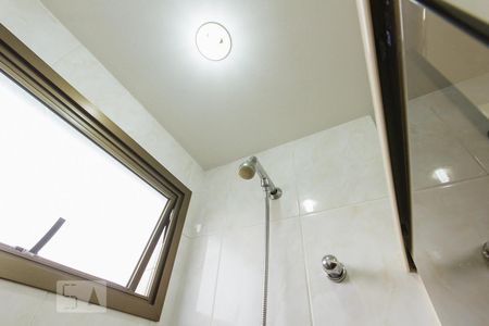 Apartamento para alugar com 131m², 3 quartos e 2 vagas Apartamento para alugar com 131m², 3 quartos e 2 vagasBanheiro Suíte