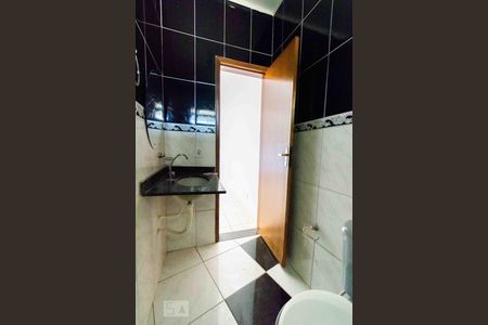 Banheiro de apartamento para alugar com 1 quarto, 60m² em Setor Habitacional Vicente Pires (taguatinga), Brasília