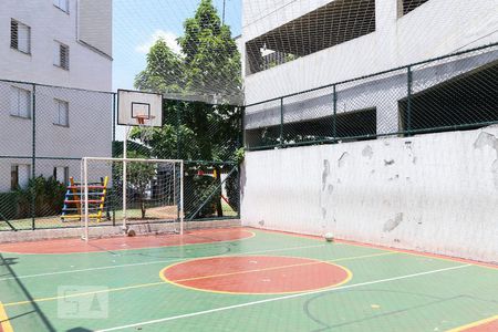 Apartamento à venda com 65m², 2 quartos e 1 vaga Apartamento à venda com 65m², 2 quartos e 1 vagaQuadra esportiva