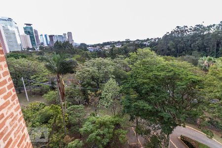 Apartamento para alugar com 210m², 3 quartos e 3 vagasVista da Suíte 2