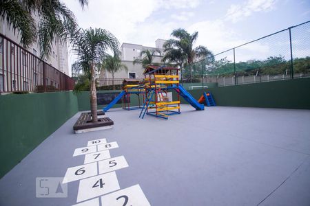 Apartamento à venda com 52m², 2 quartos e 1 vagaplayground