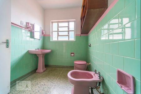 Banheiro  de casa para alugar com 1 quarto, 70m² em Jardim Bela Vista, Santo André